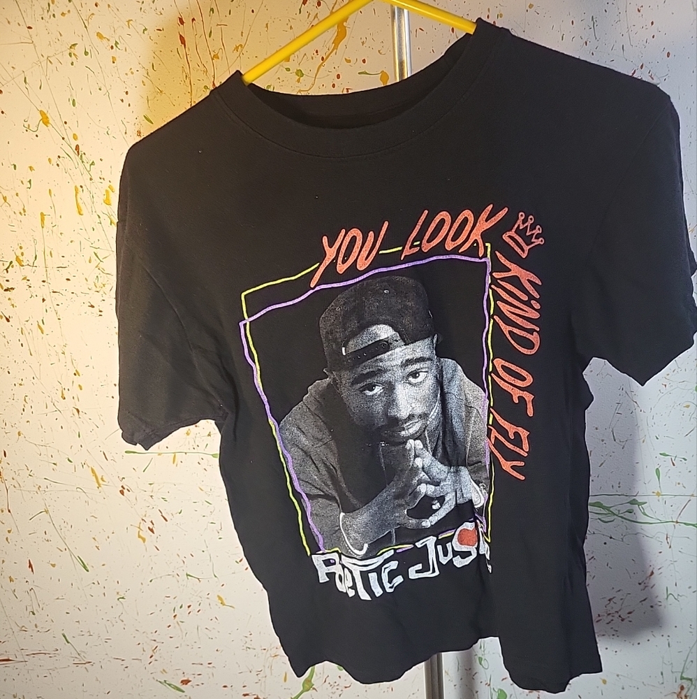 Tupac T-shirt Woman Size Small